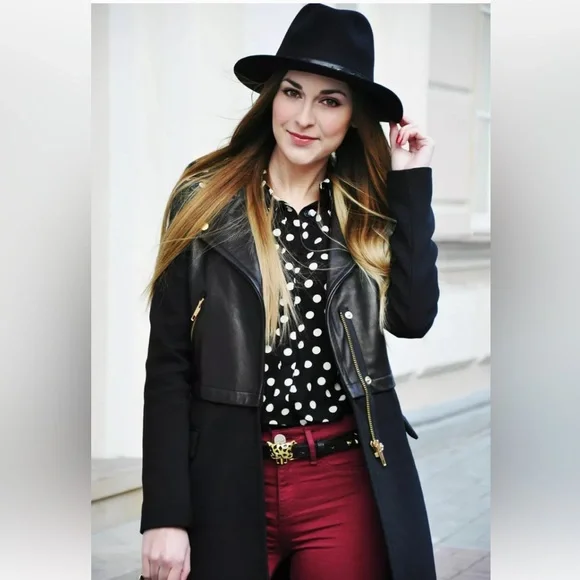 Zara genuine leather coat moto jacket small with gold hardware - Picture 4 of 8